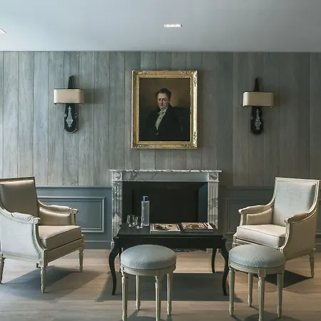 Charles V Hotel