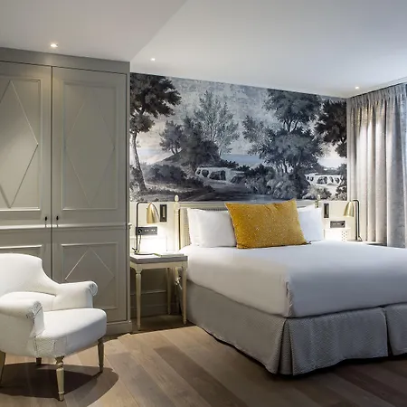 Hotel Charles V 4*