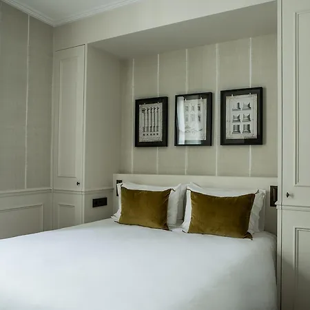 Charles V Hotel
