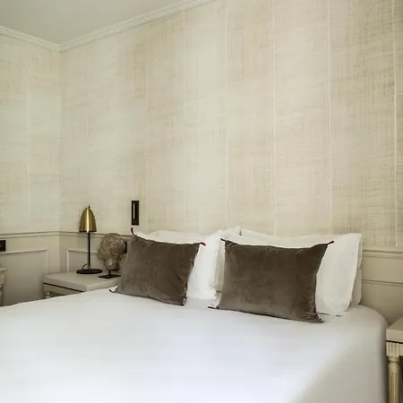 Hotel Charles V 4*