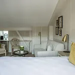 Hotel Charles V 4*