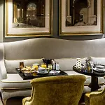 Charles V Hotel Paris