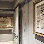 Charles V 4* Paris